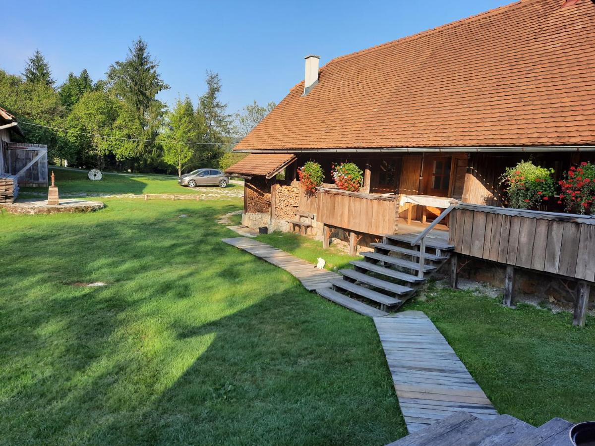 Rustic home Mia - B&B