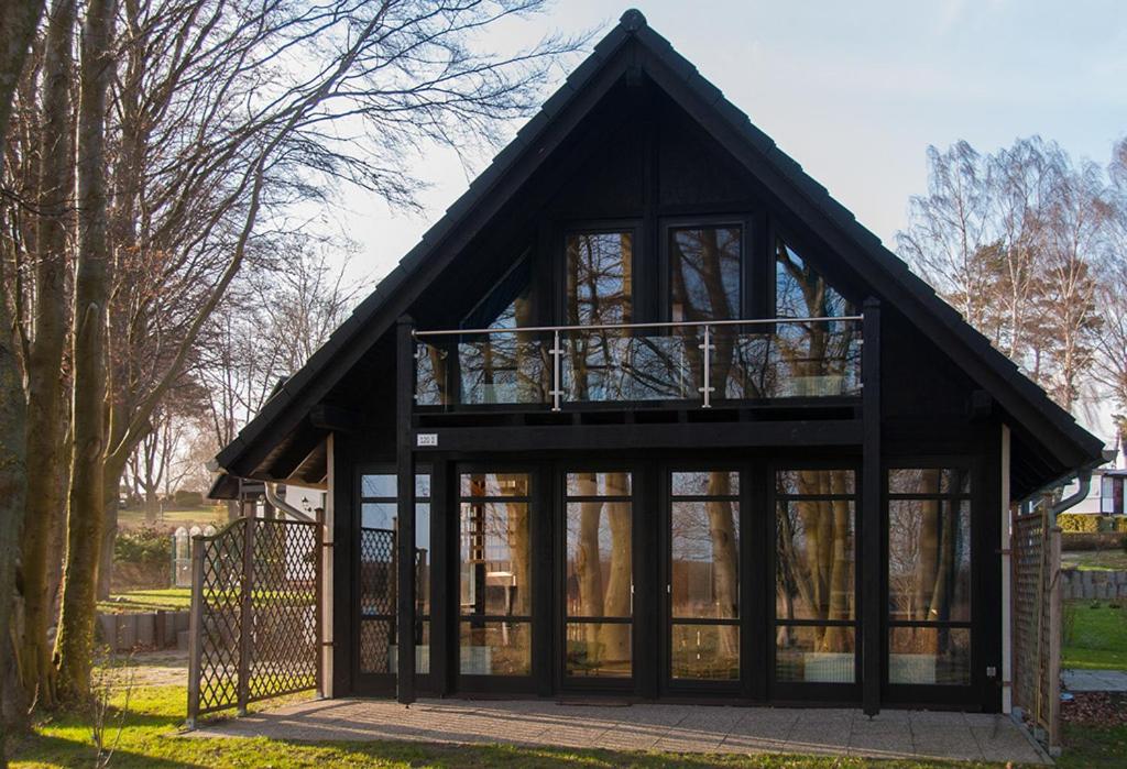 Ferienhaus Plau am See direkt am Strand - B&B