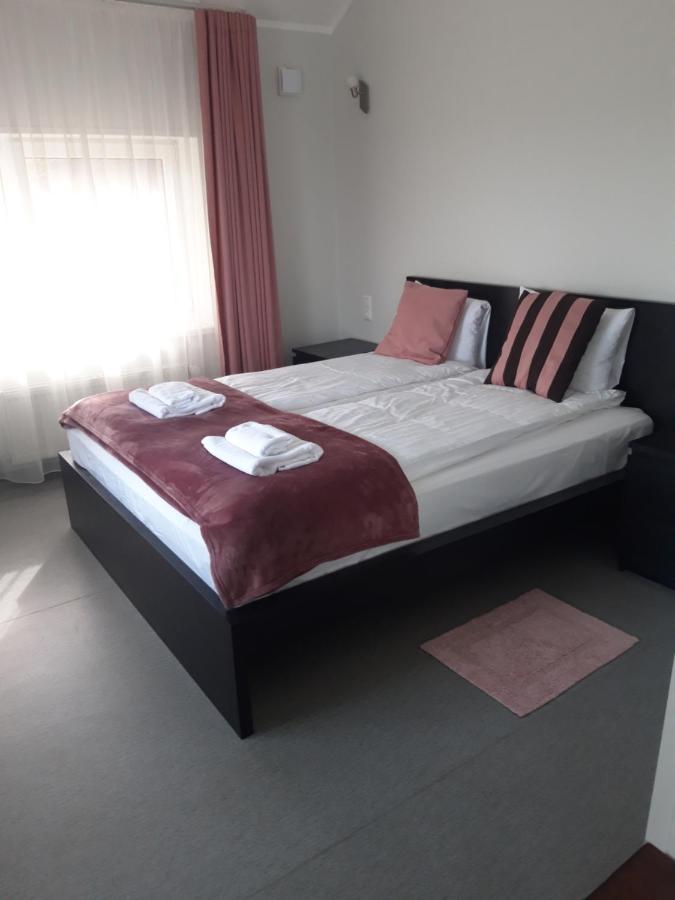 Jaunāmuiža Apartamenti - B&B Valmiera