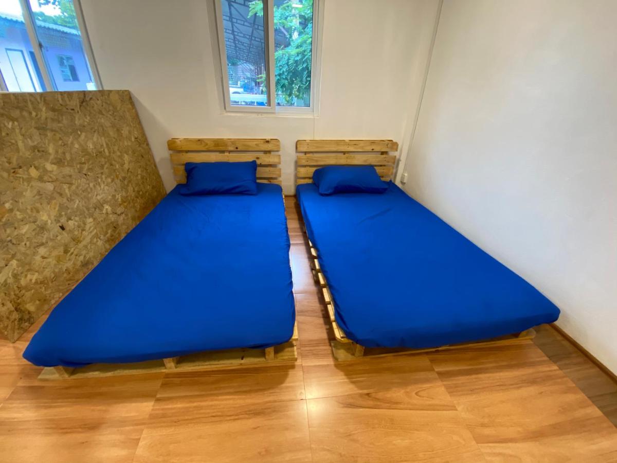 Letto Singolo in Dormitorio