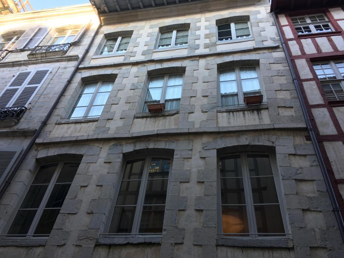 Bayonne en plein cœur Centre Historique 2 chambres - B&B