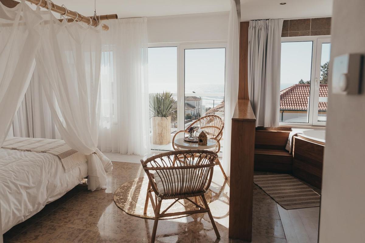 Double Room with Balcony and Sea View