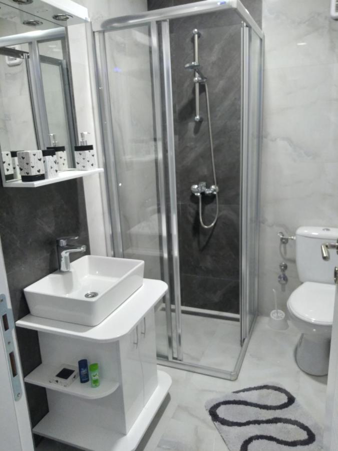 Apartman Deluxe - Ferienwohnung Veliko Gradište