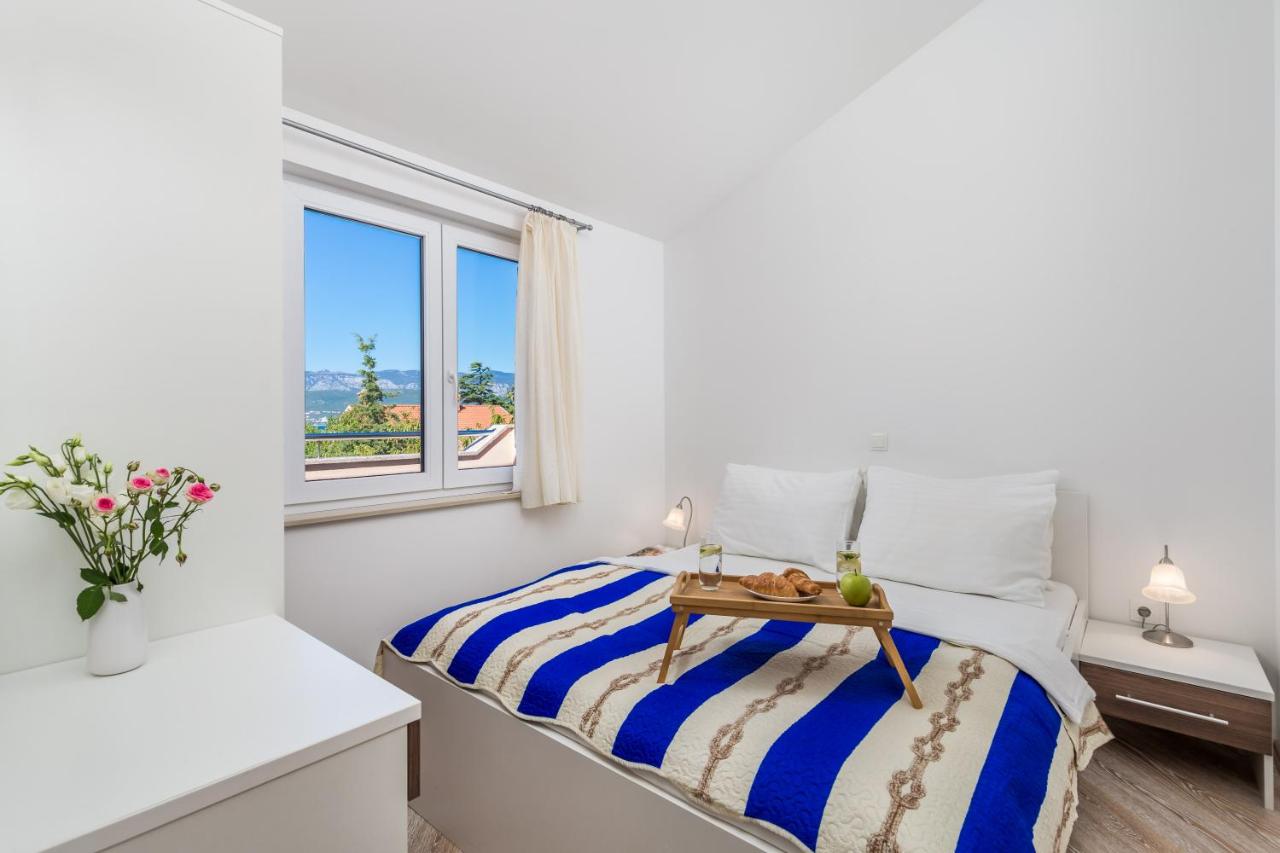 Appartement met 2 Slaapkamers en Uitzicht op Zee