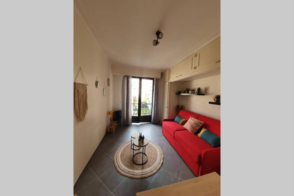 Studio cosy et calme, au cœur de Nice Libération - Bed and Breakfast