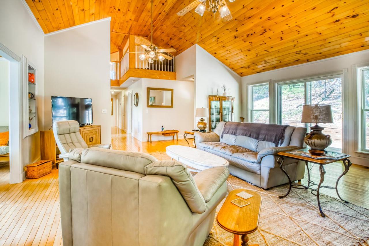 Doe Heights Chalet - Ferienwohnung