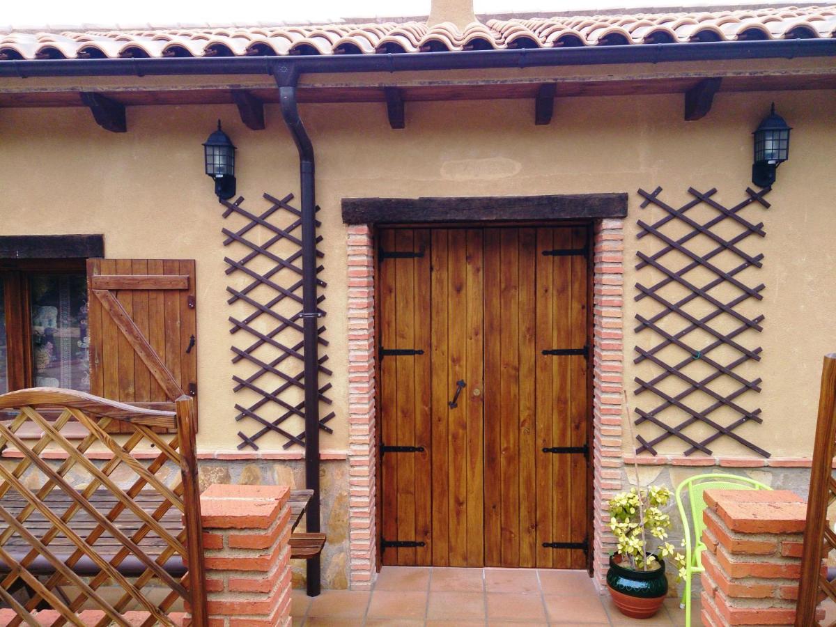 Cabañas De Madera Y Bungalows - Gilmañas 3 - B&B