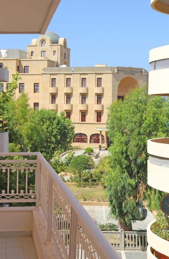 New Luxurious apartment - 1 minute from Elli Beach - B&B