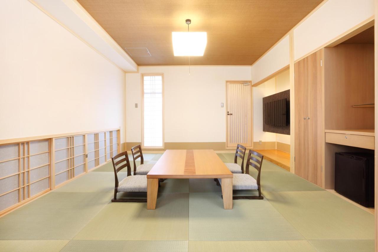 Japanese-Style Twin Room