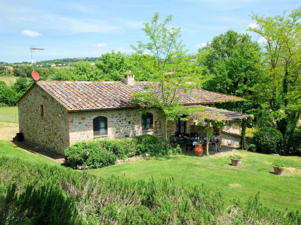 B&B Casole d'Elsa - Holiday Home Podere S Giovanni by Interhome - Bed and Breakfast Casole d'Elsa