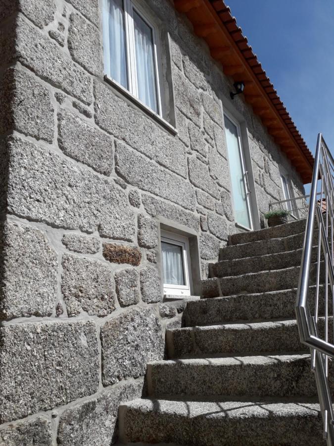 As Casinhas dos avós by Quinta do Paço - Bed and Breakfast