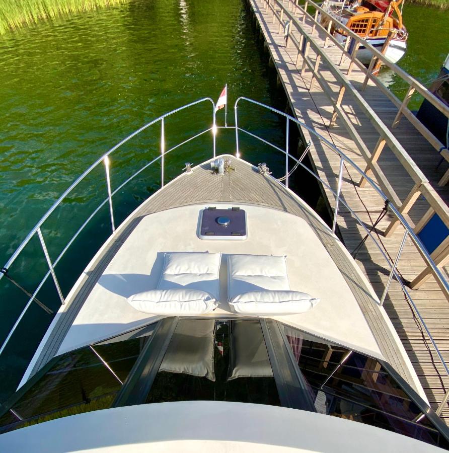 TraumZeitBoot Amavida Yacht auf dem Scharmützelsee Bad Saarow - Ferienwohnung Bad Saarow
