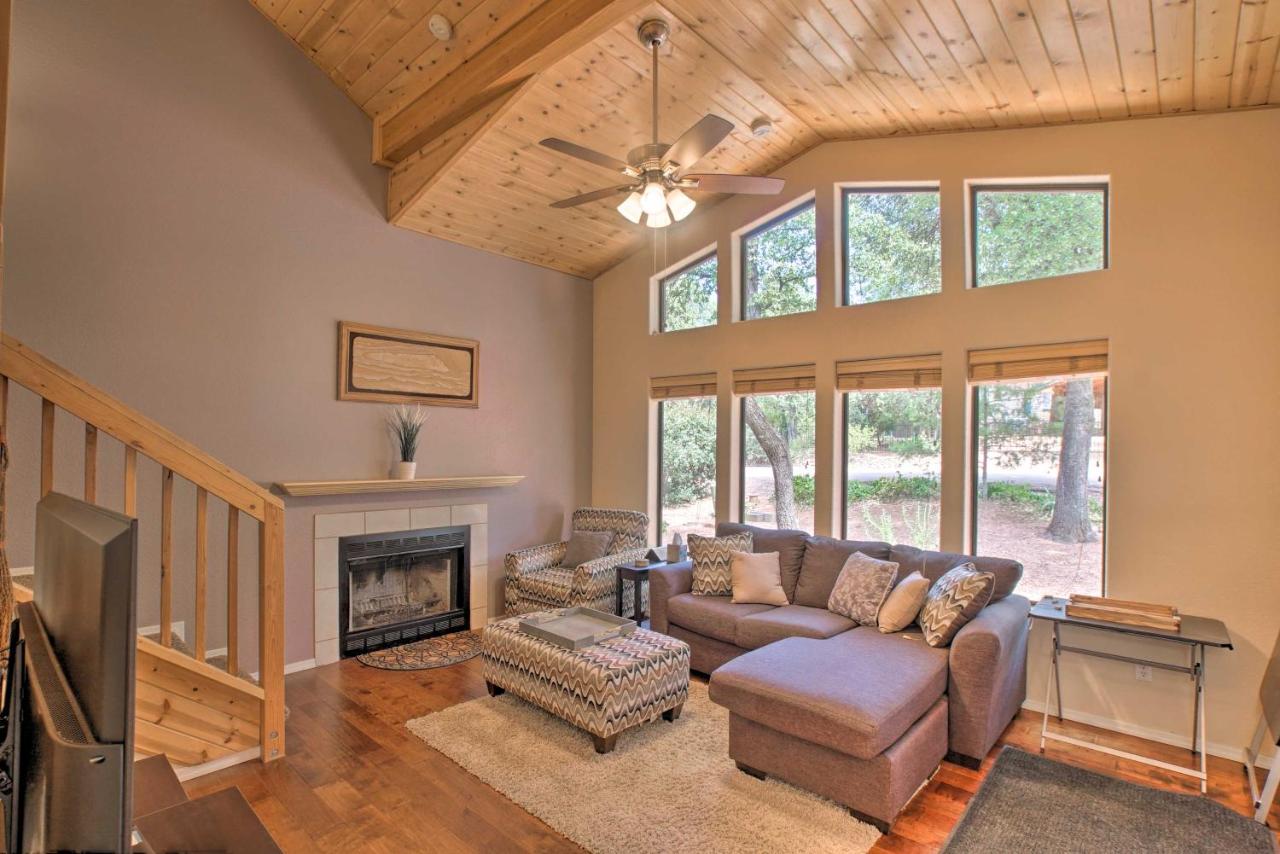 Forest-View Retreat in Payson, Close to Hiking! - B&B Payson