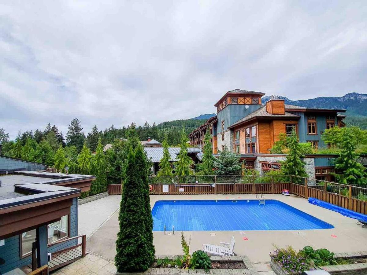 Newly Renovated Whistler Studio - B&B