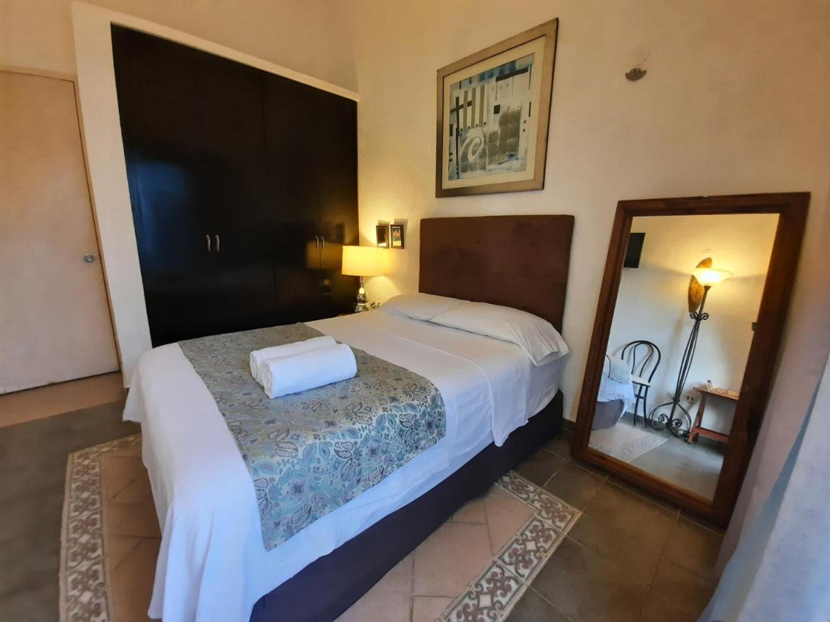 Habitación Doble con baño compartido