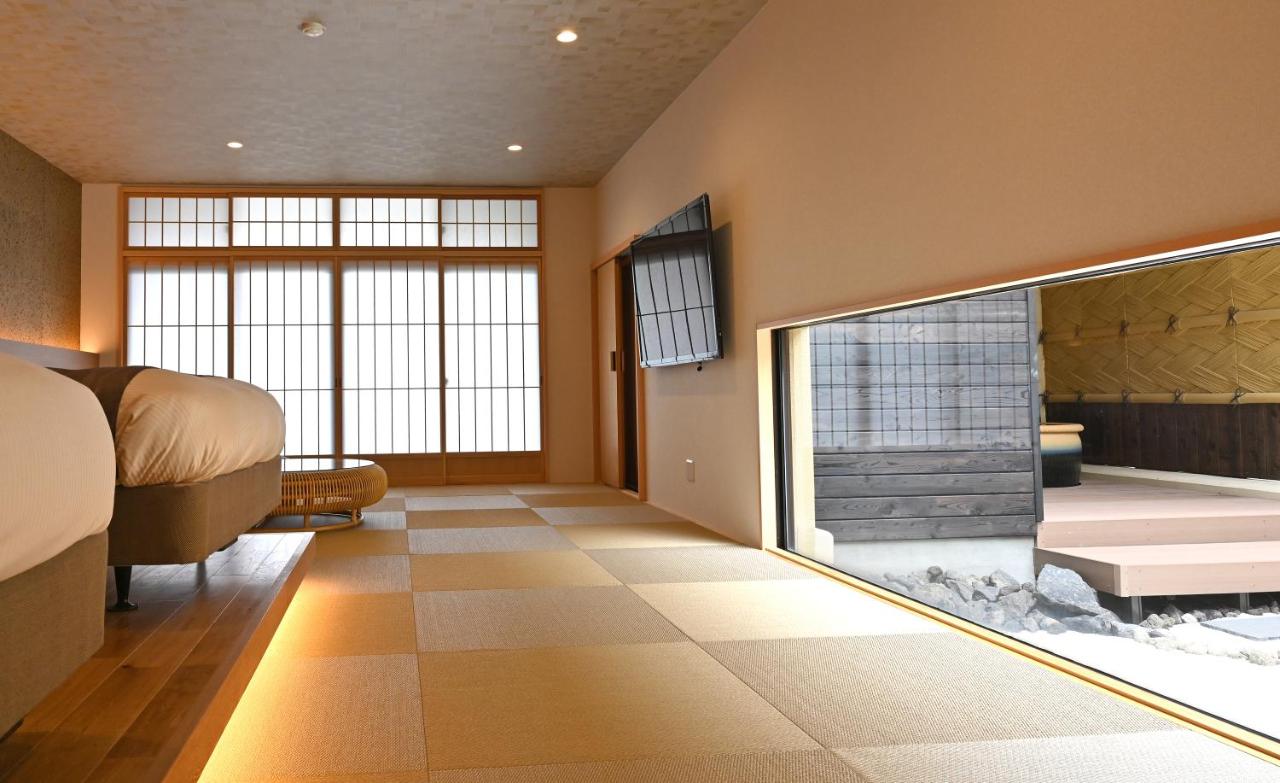 Twin Room with Terrace