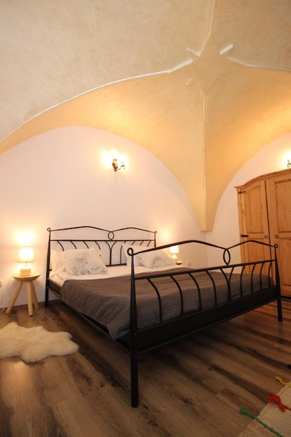 B&B Brasov - Gothic Apartment - Bed and Breakfast Brasov