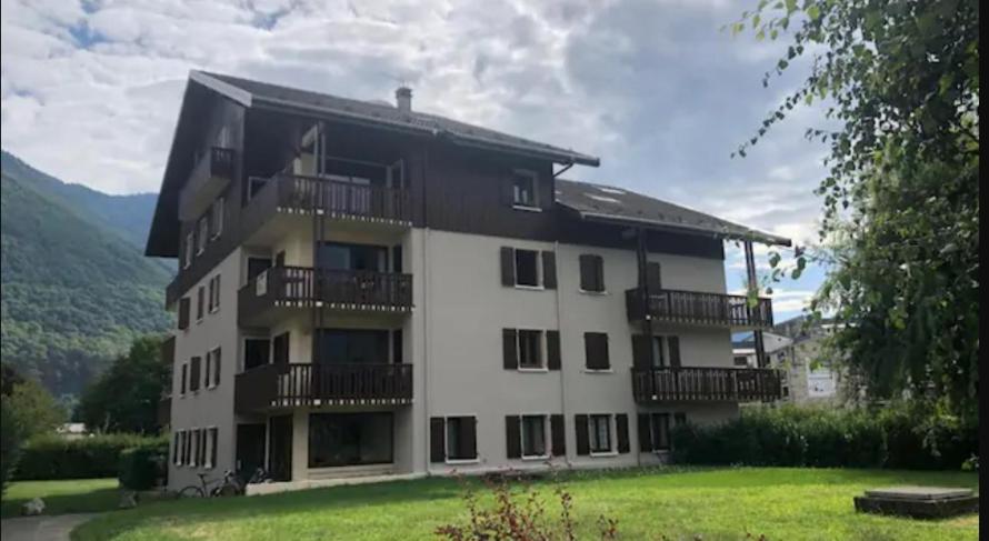 Charmant Duplex T3 avec Balcon - Halle Olympique - Ferienwohnung