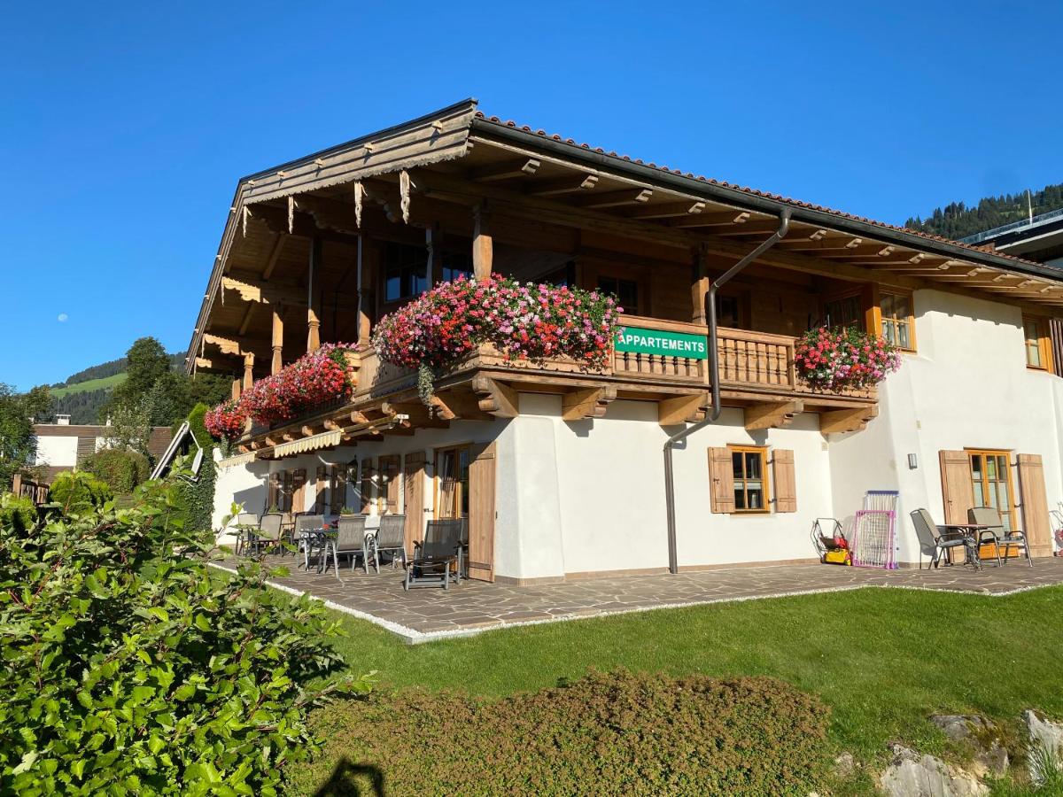 B&B Brixen im Thale - Landhaus Krall - Bed and Breakfast Brixen im Thale