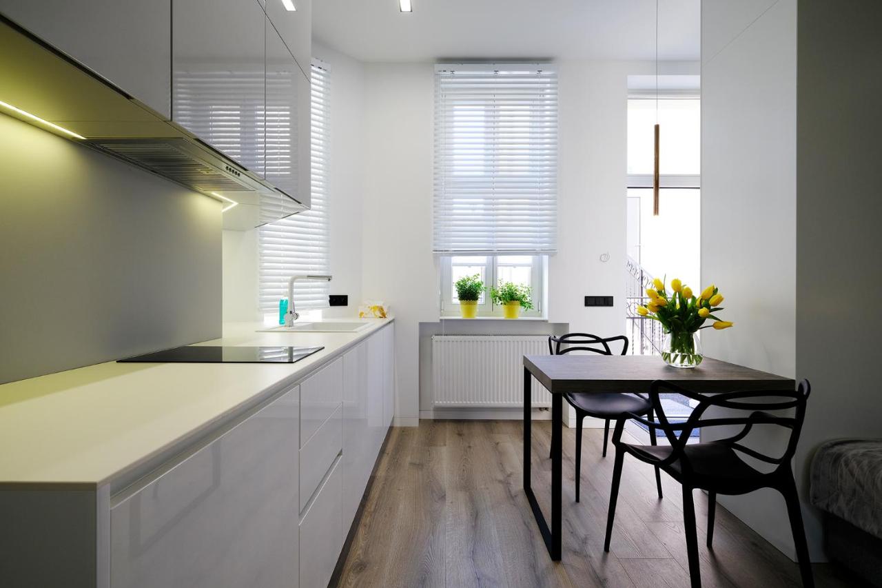 Studio with Balcony - Rakowicka 6