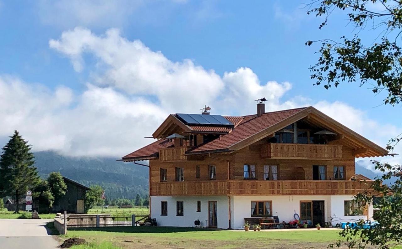 Ferienwohnungen Am Kranzbach FeWo1 - B&B Krün