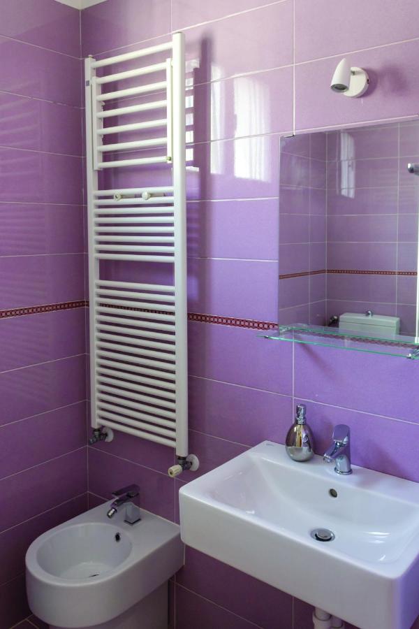 Chambre Double ou Lits Jumeaux avec Salle de Bains Privative Externe