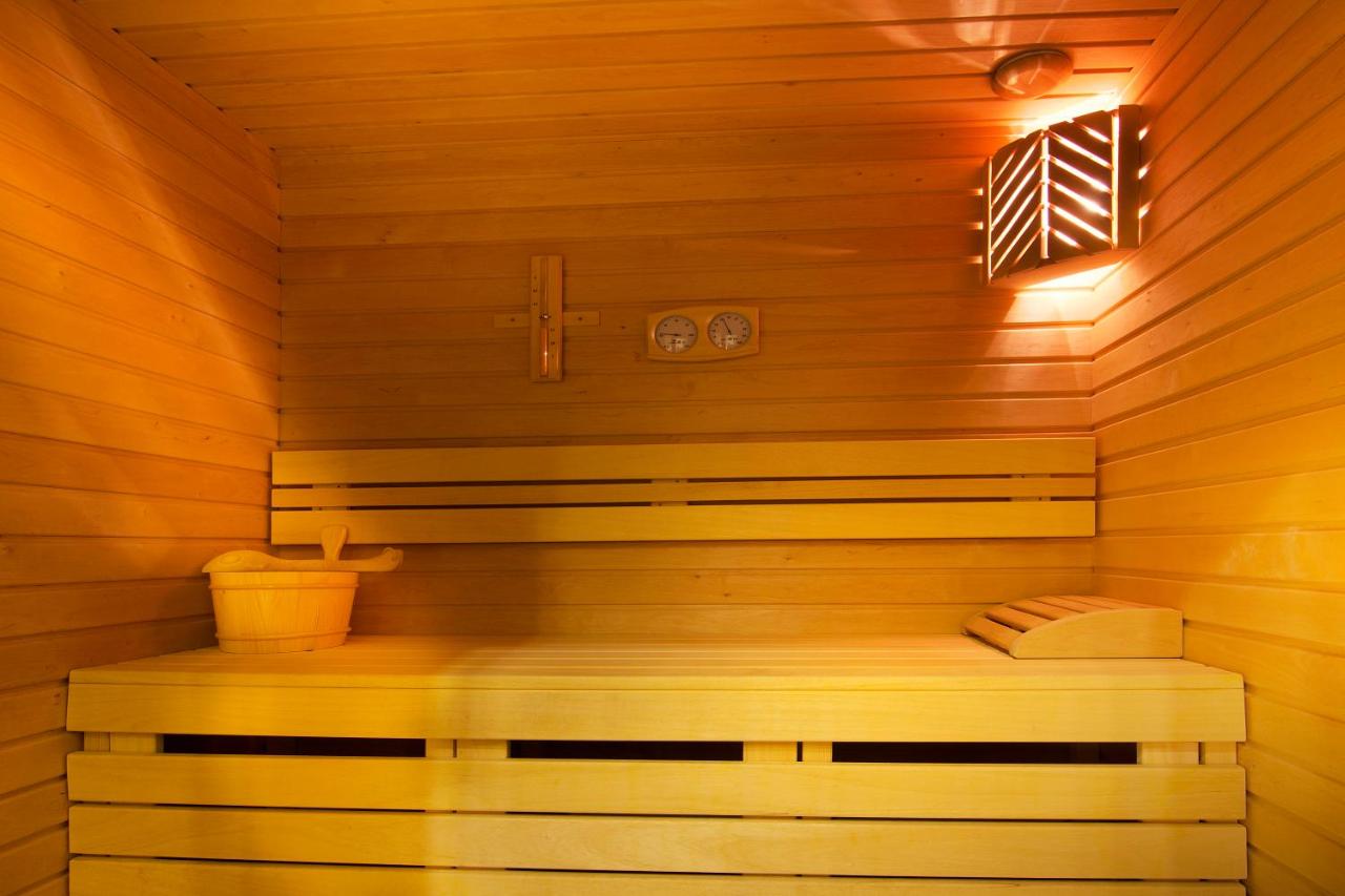 Deluxe Apartment with Private Sauna