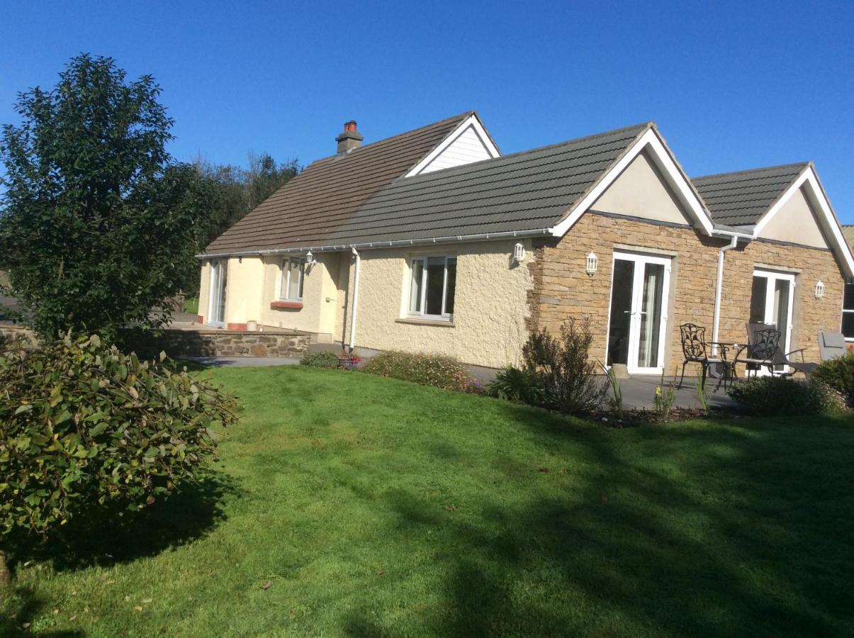 Pembrokeshire Fields - B&B