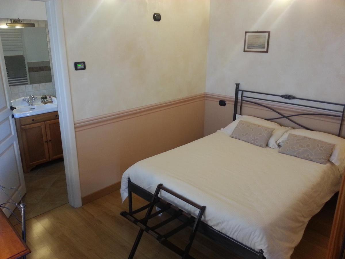Habitación Individual con baño privado
