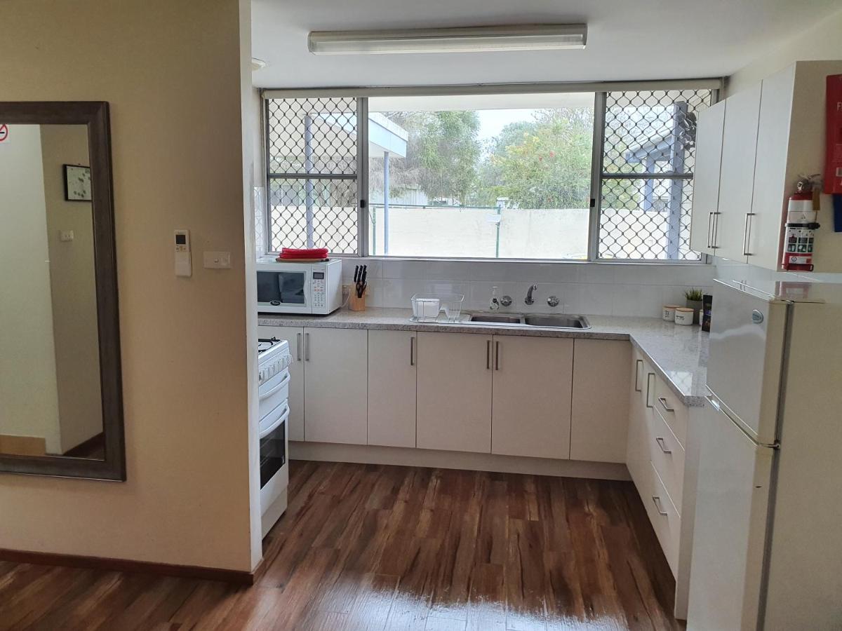 Three-Bedroom House with Twin Beds
