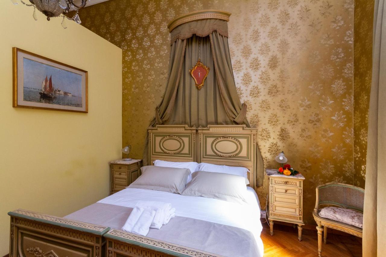 Tweepersoonskamer met Eigen Badkamer