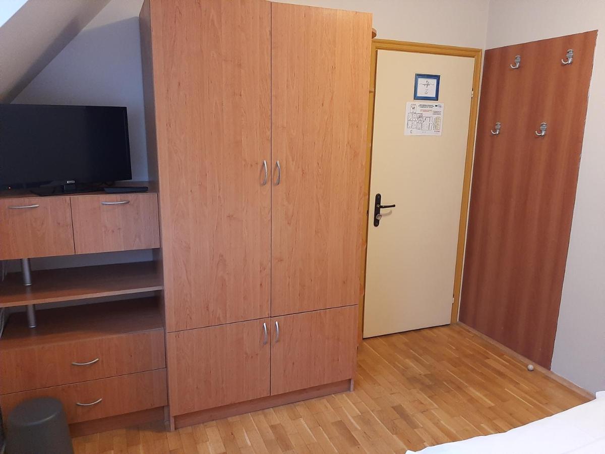 Twin Room with Shared Bathroom