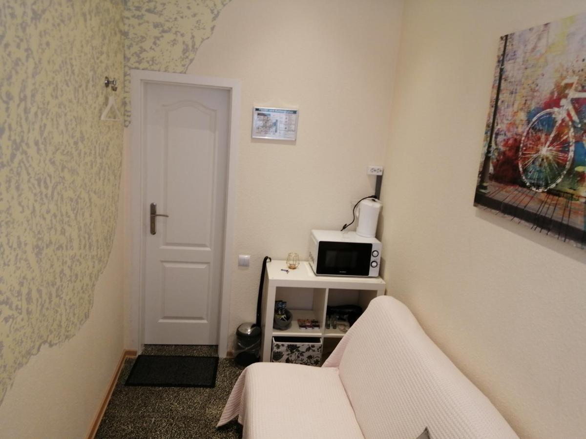 Single Room with Private External Bathroom