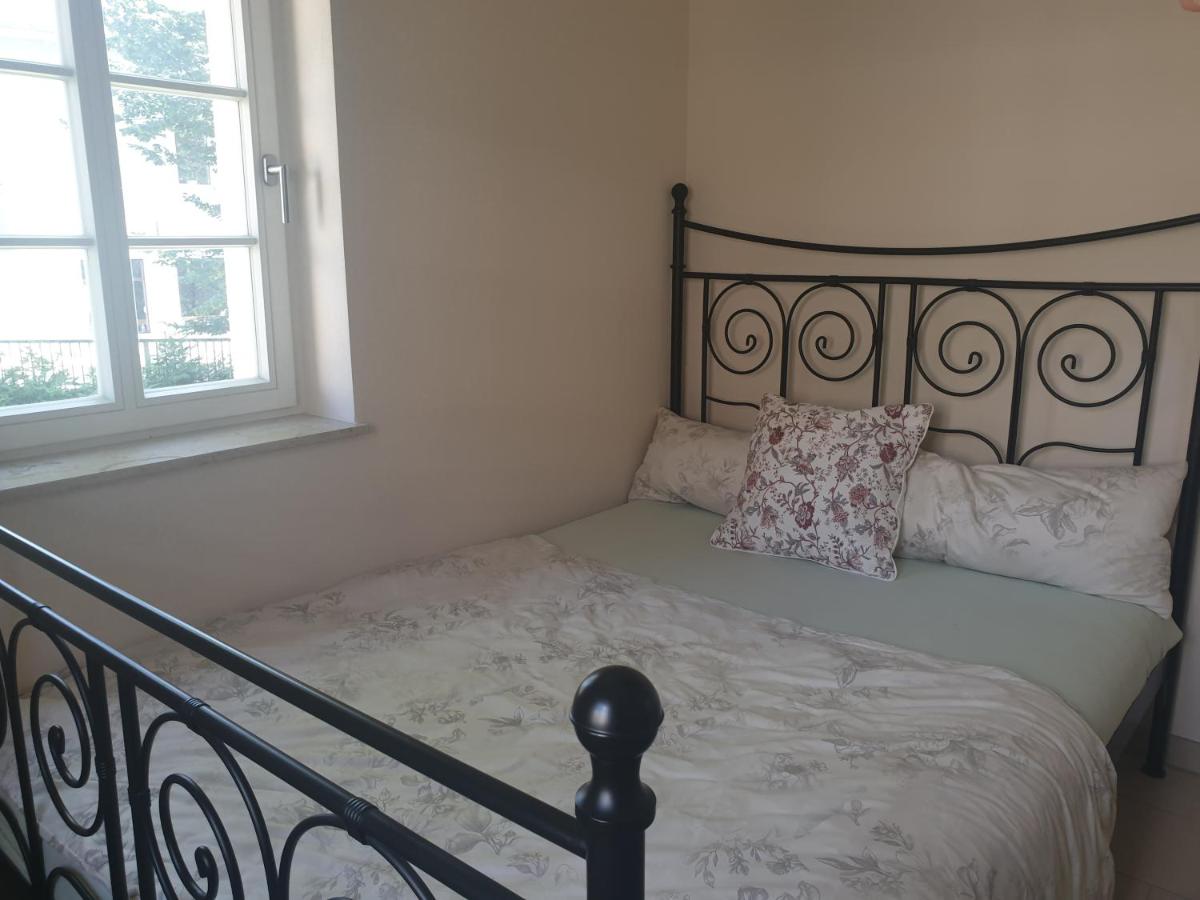 Appartamento con 3 Camere da Letto
