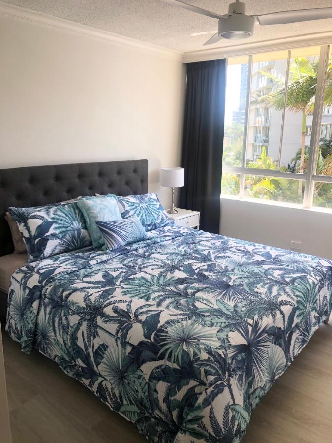 Appartamento Fronte Mare con Due Camere da Letto