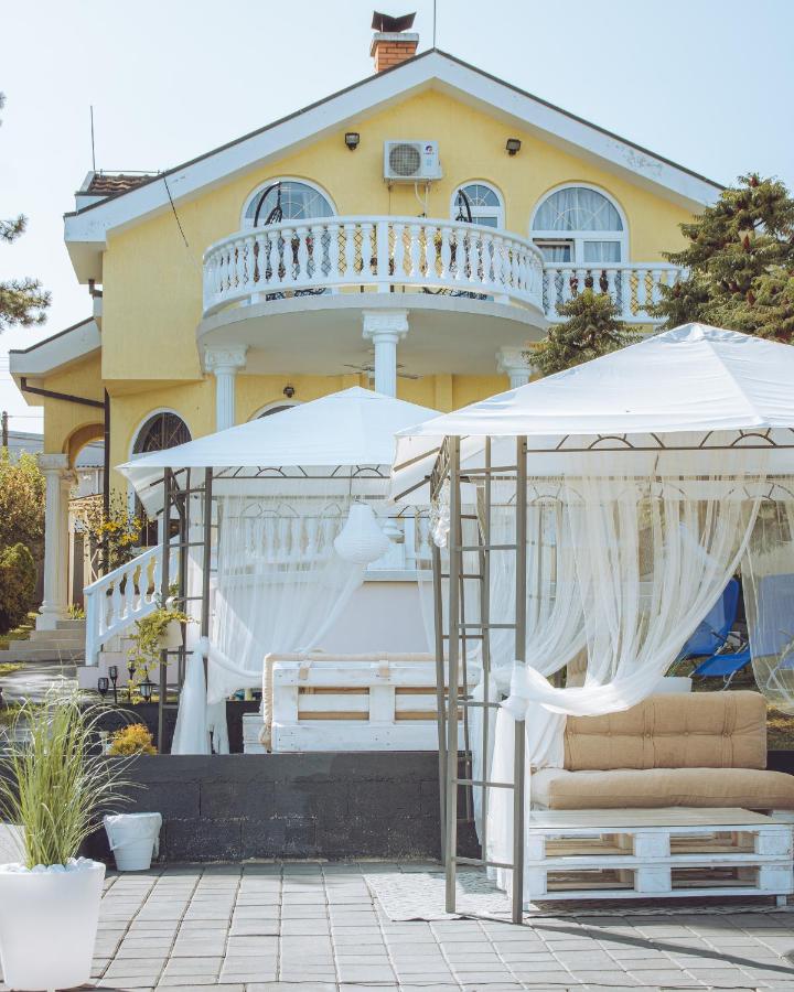 Prenociste Dunav 97 K5 - B&B Novi Banovci