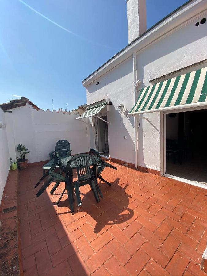 One-Bedroom Apartment with Terrace (2-3 Adults)