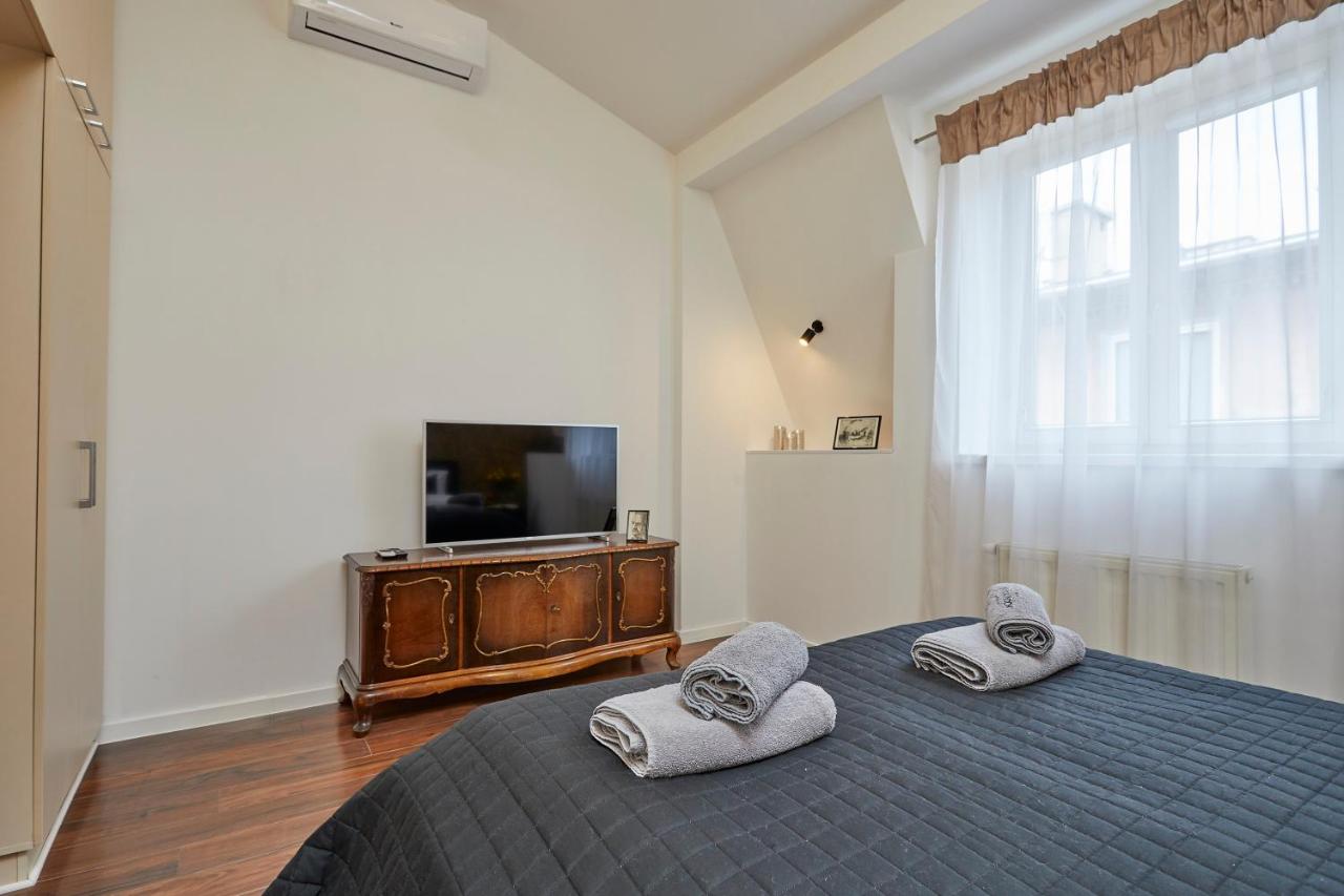 Appartamento con 3 Camere da Letto