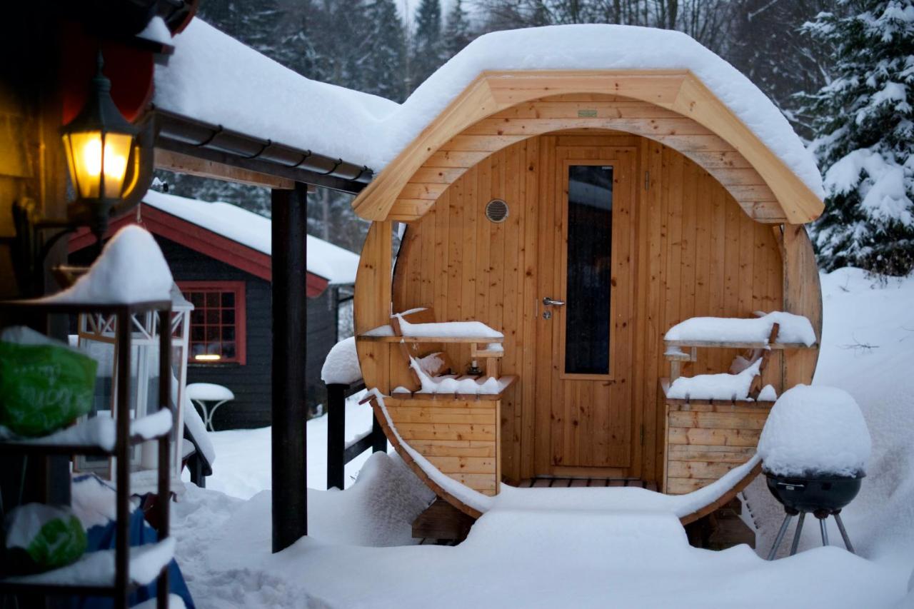 Quadruple Room with Shared Bathroom