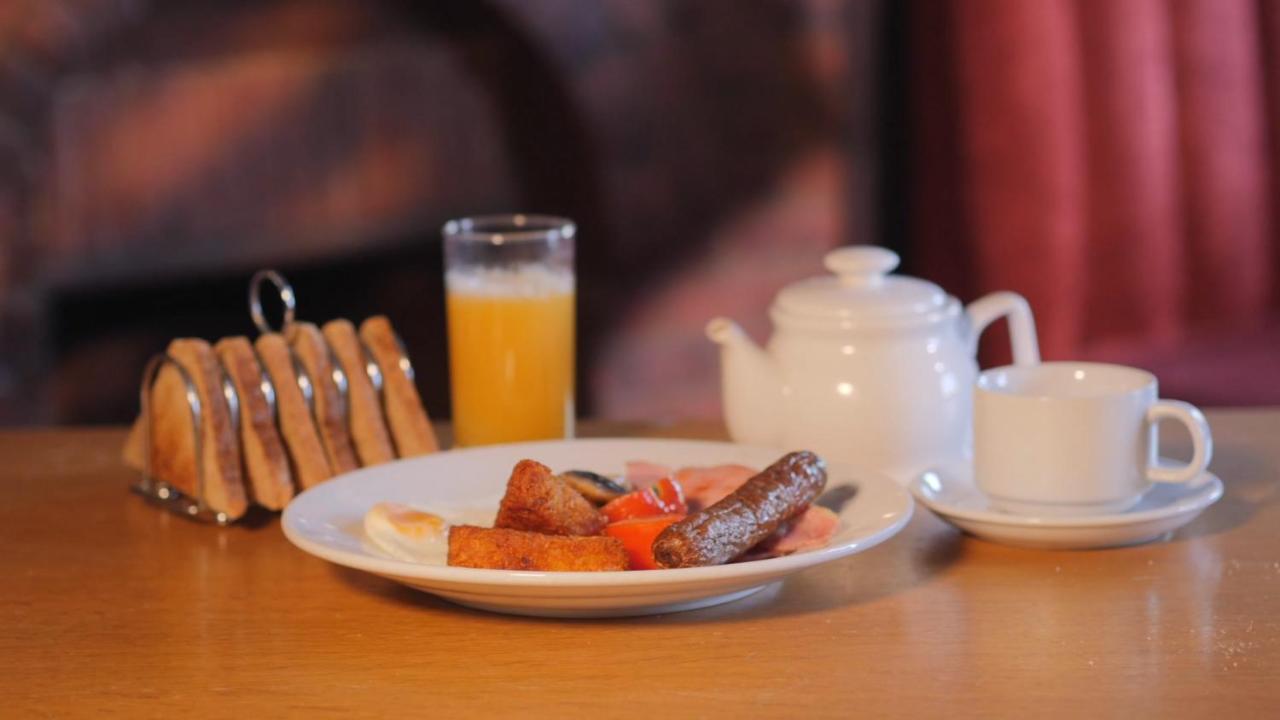 The Five Bells, Eastry - Bed and Breakfast Sandwich