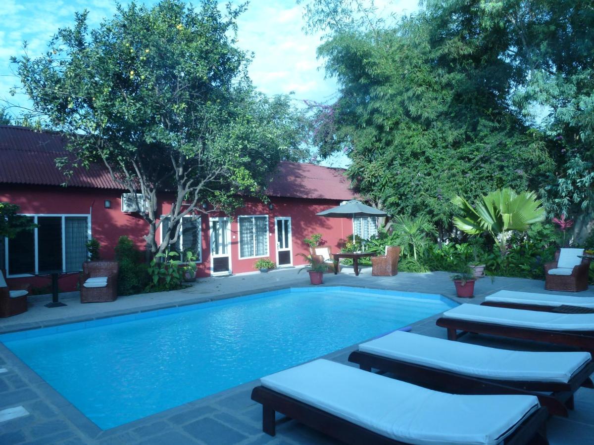 Hibiscus House Gambia - B&B Brufut