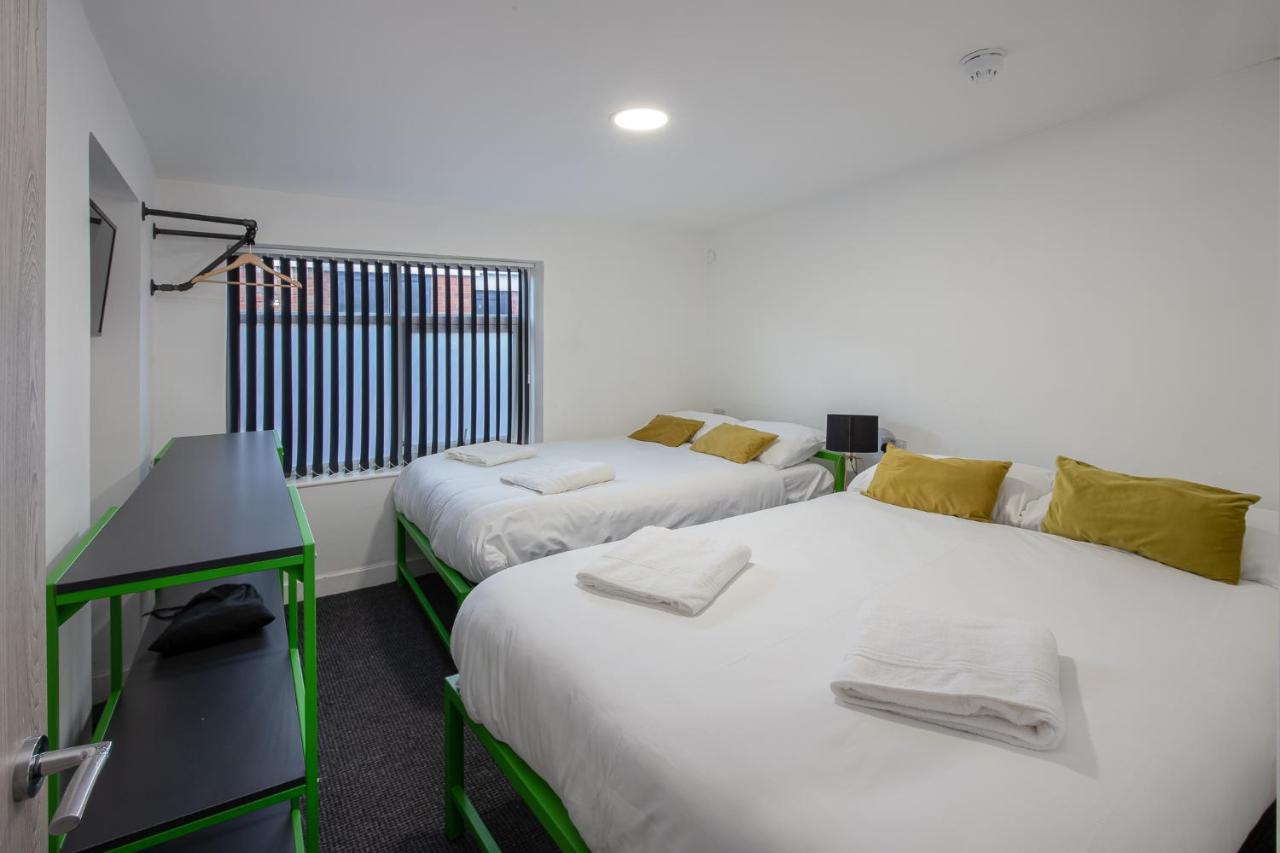 Two-Bedroom Apartment - NO SEAVIEW