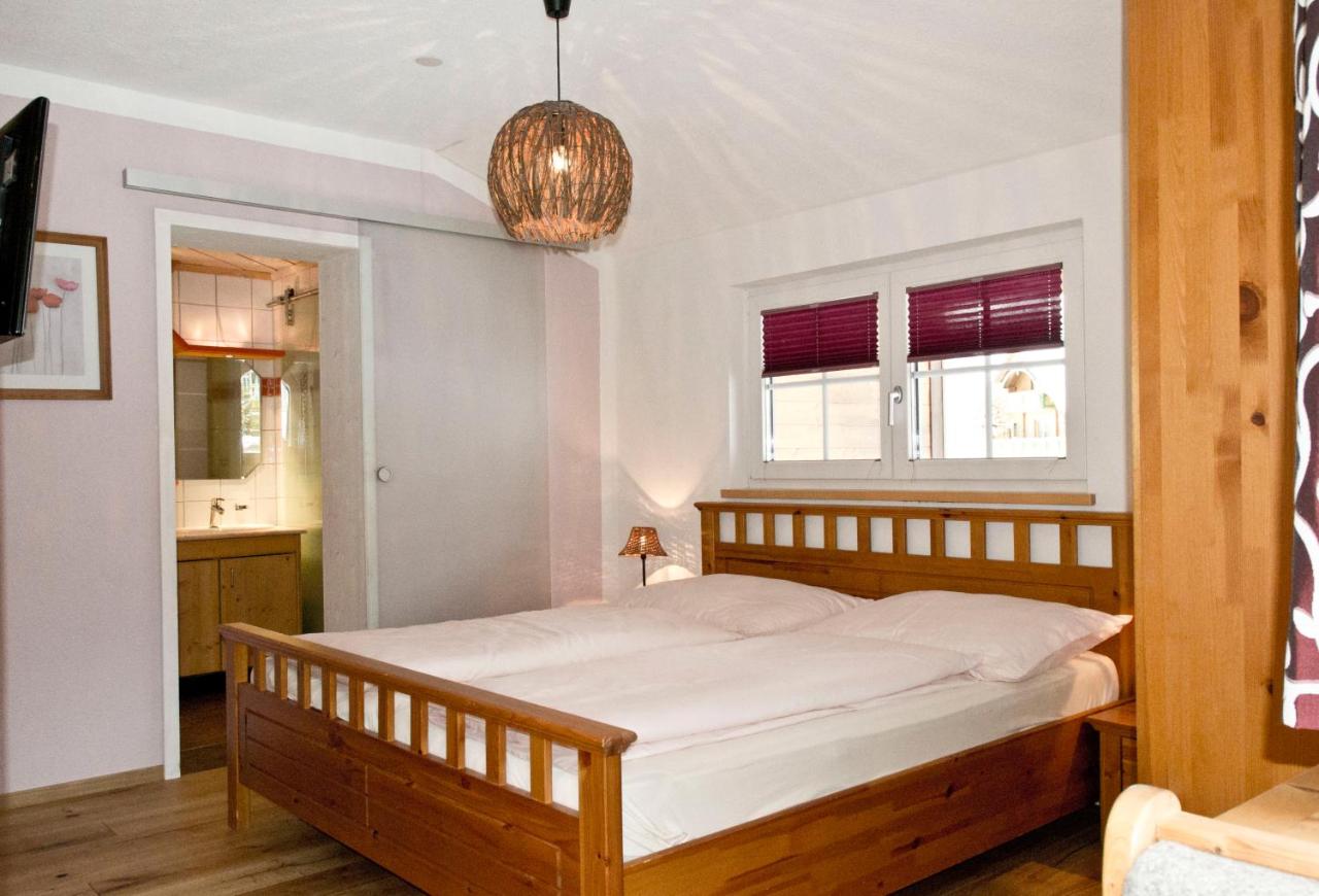 Apartamento de 2 dormitorios con terraza