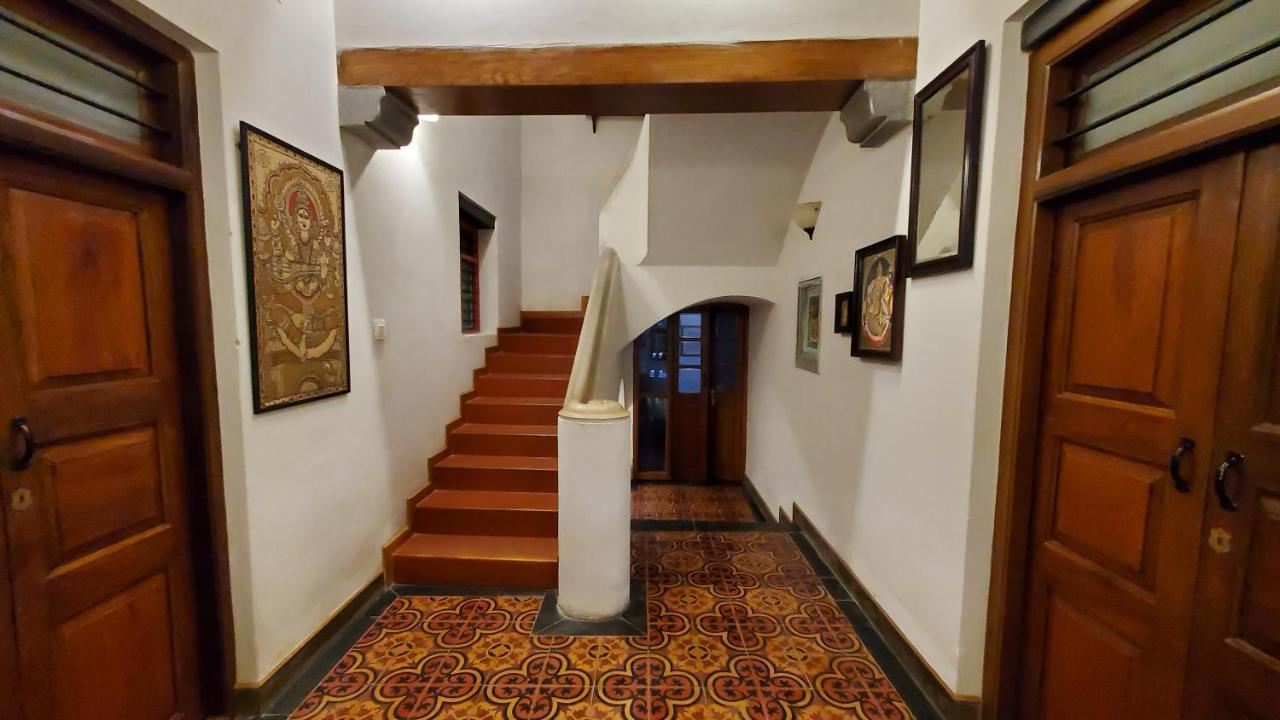 Deluxe King Studio
