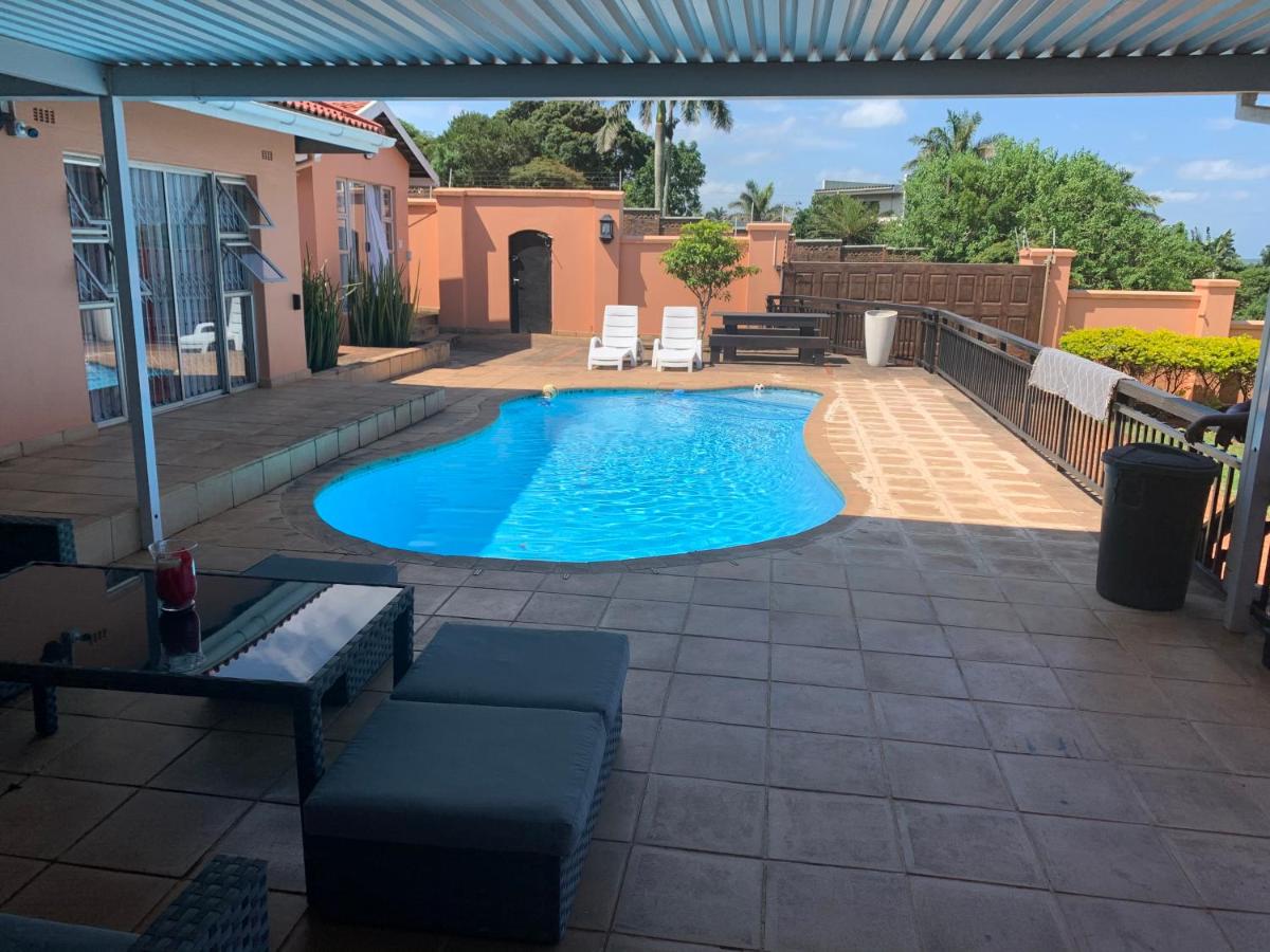 Seaview Executive Guest House - Bed and Breakfast Mtunzini