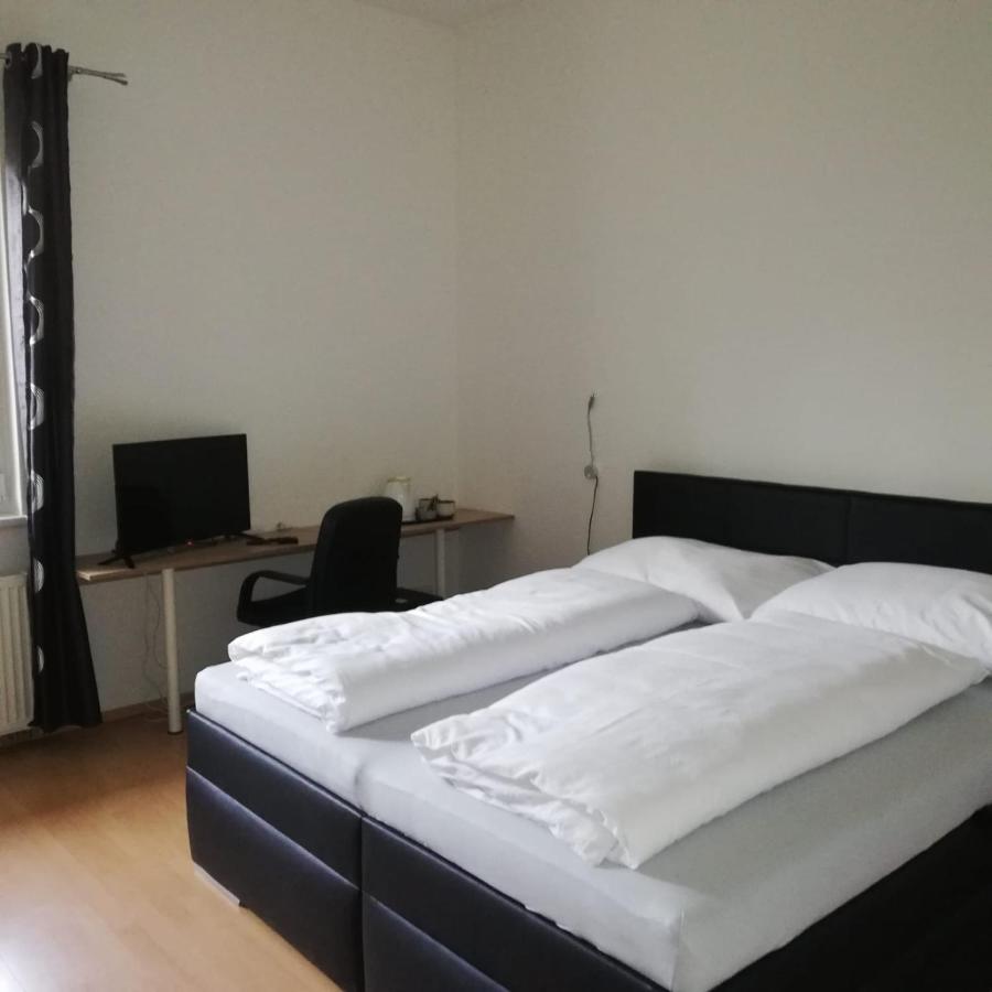 Deluxe Double Room with Shower