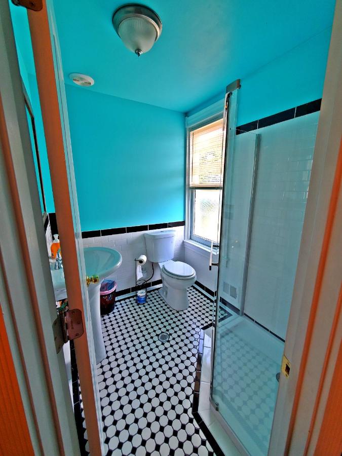 Deluxe Double Room with Shower