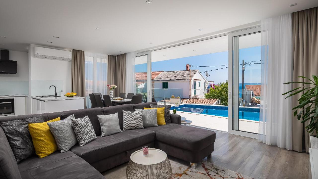 VILLA Z&Z - Bed and Breakfast Seget Vranjica
