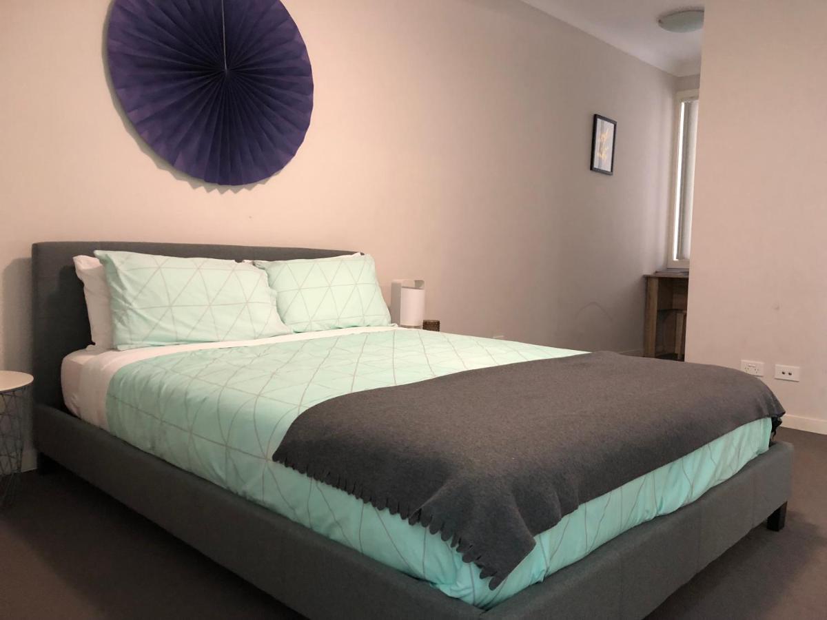 B&B Waitara - Enjoyable Holiday Home For Group Six - Bed and Breakfast Waitara