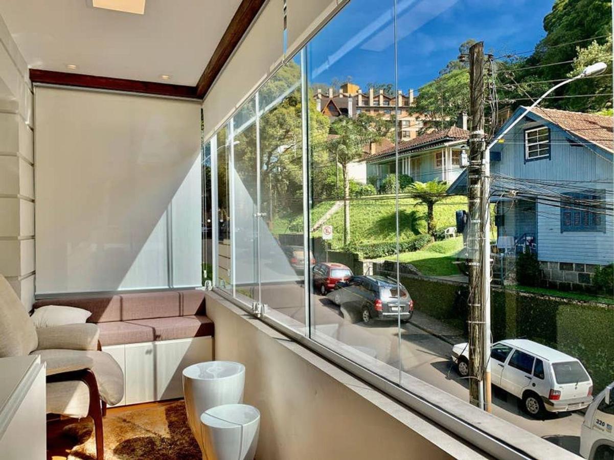 Haus Berg 201 - Gramado (300 metros Rua Coberta) - B&B